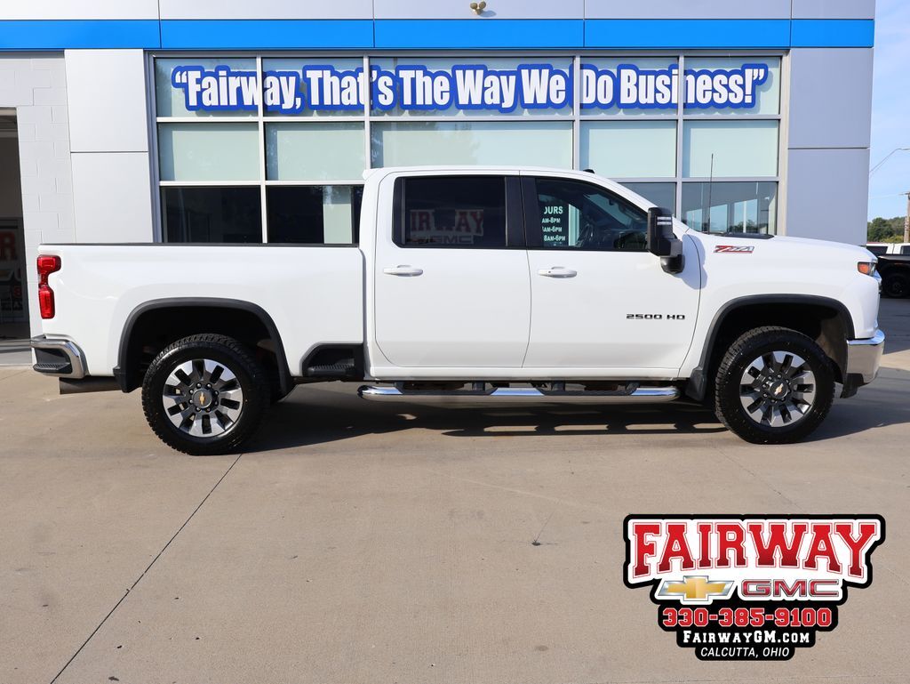 2021 CHEVROLET Silverado 2500HD in East Liverpool, OH
