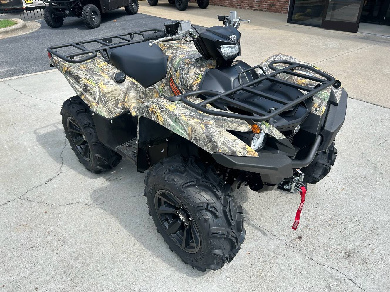 A photo of this 2026 Yamaha Grizzly EPS Camo