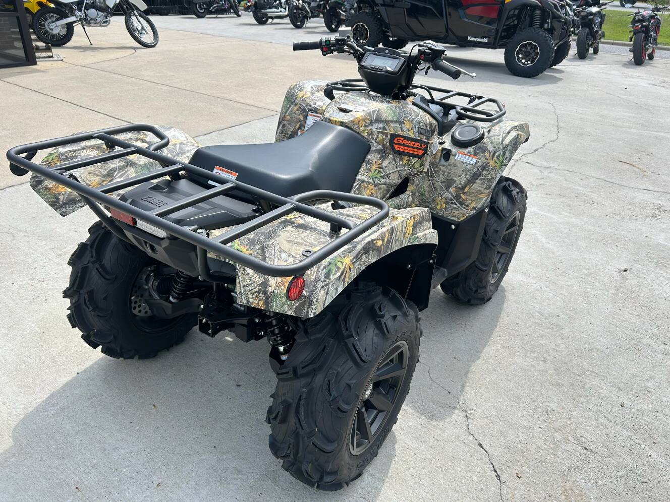 A photo of this 2026 Yamaha Grizzly EPS Camo
