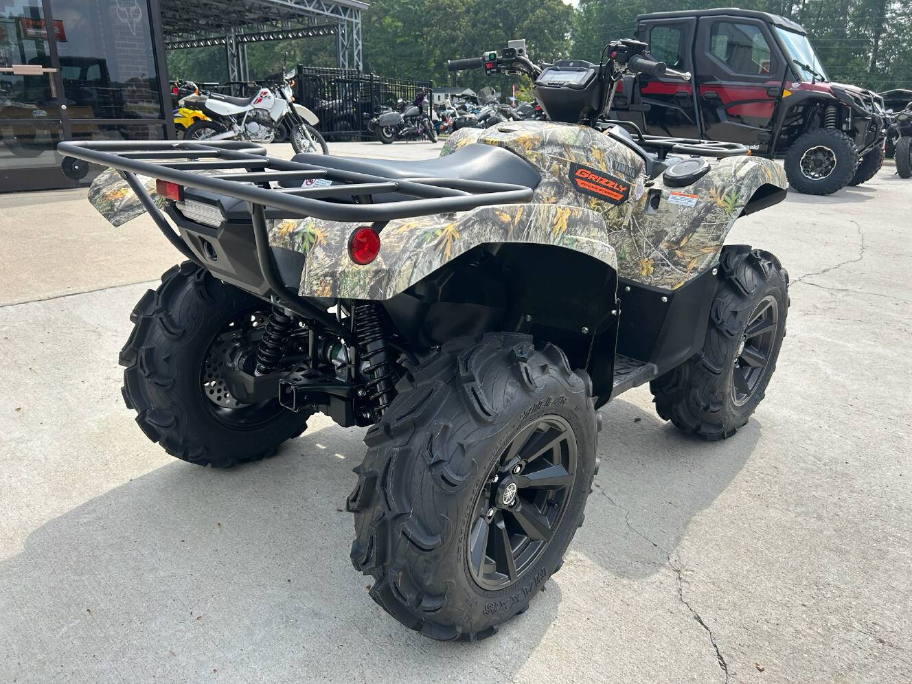 A photo of this 2026 Yamaha Grizzly EPS Camo
