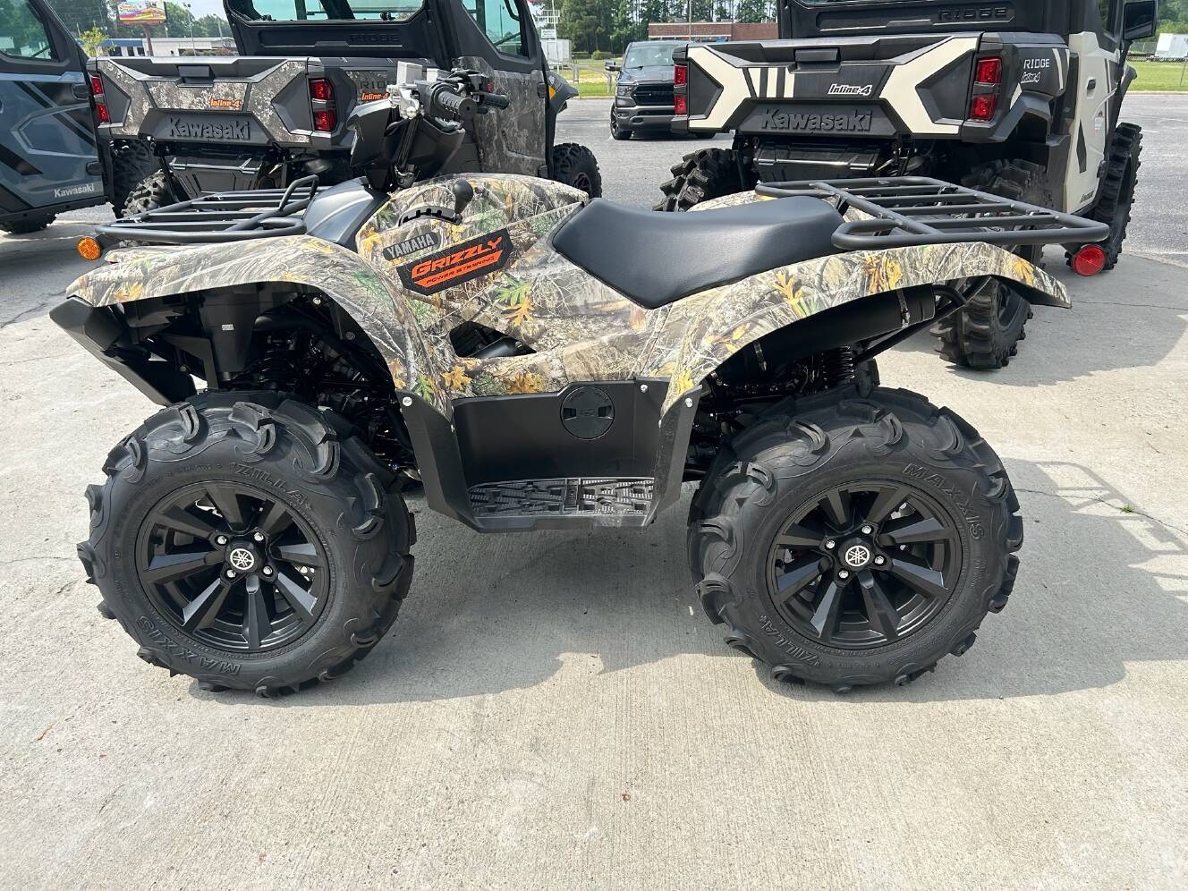 A photo of this 2026 Yamaha Grizzly EPS Camo