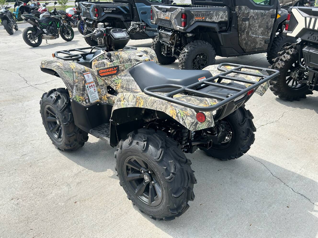 A photo of this 2026 Yamaha Grizzly EPS Camo