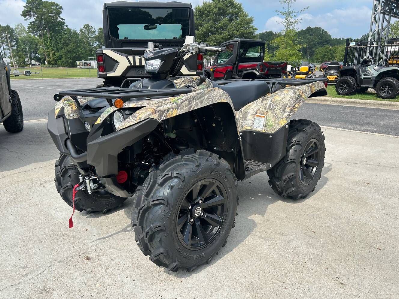 A photo of this 2026 Yamaha Grizzly EPS Camo