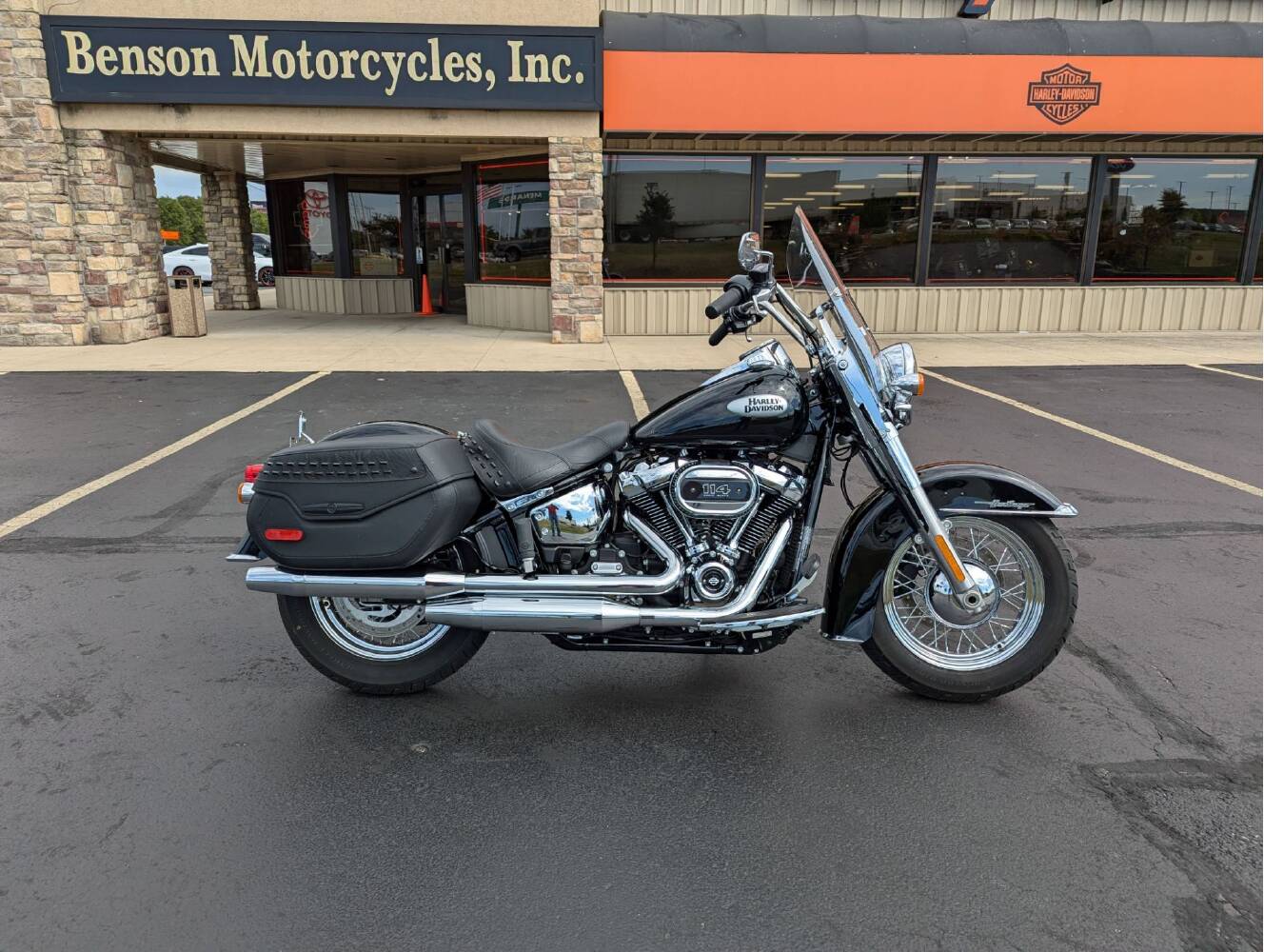 A photo of this 2024 Harley-Davidson Heritage Classic 114