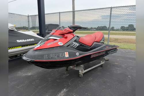 2006 Sea-Doo RXT in roscoe IL
