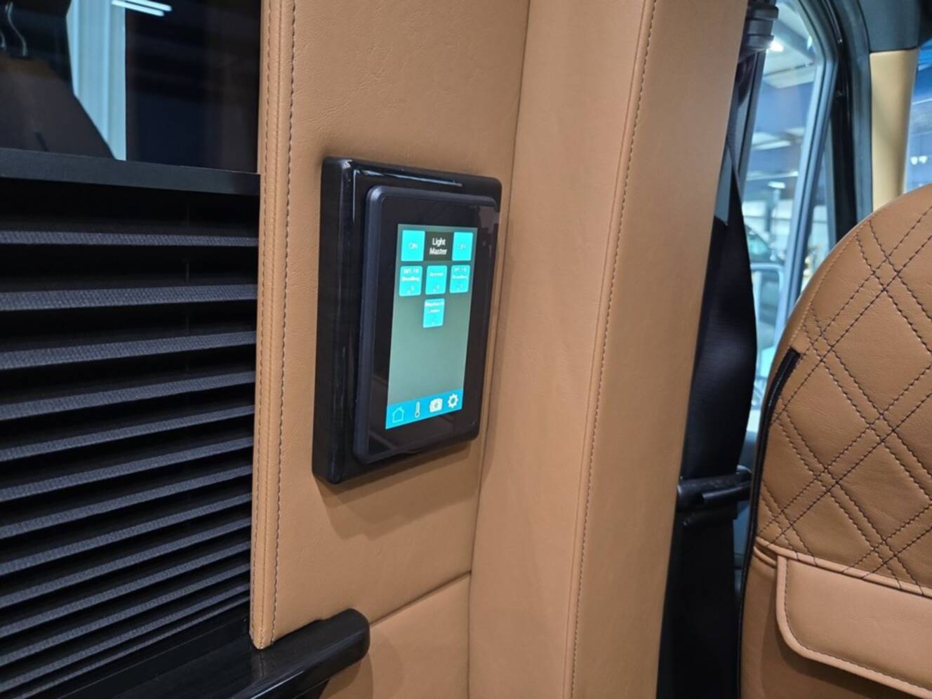 A photo of this 2027 Ultimate Toys COACH