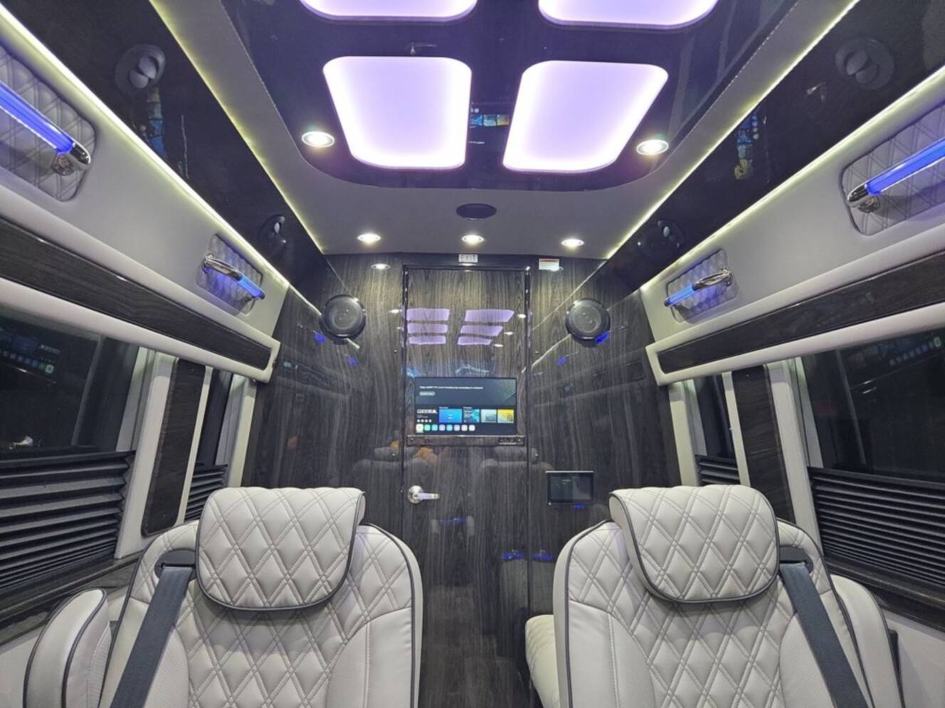 A photo of this 2027 Ultimate Toys COACH EXEC