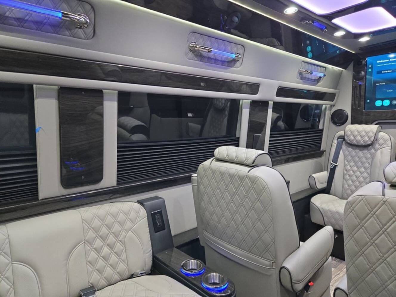 A photo of this 2027 Ultimate Toys COACH EXEC