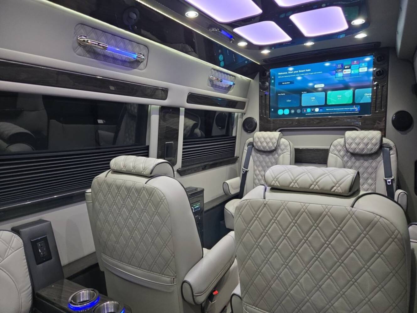 A photo of this 2027 Ultimate Toys COACH EXEC
