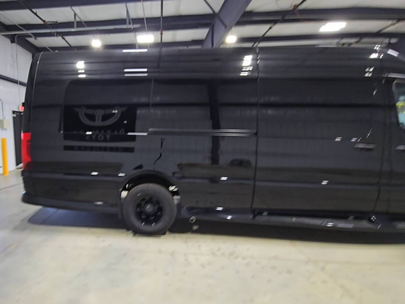 A photo of this 2027 Ultimate Toys COACH EXEC