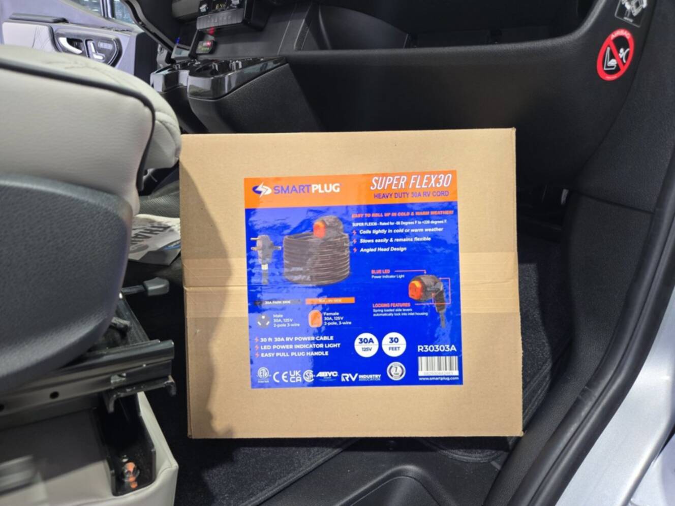 A photo of this 2027 Ultimate Toys FREEDOM XL 9P