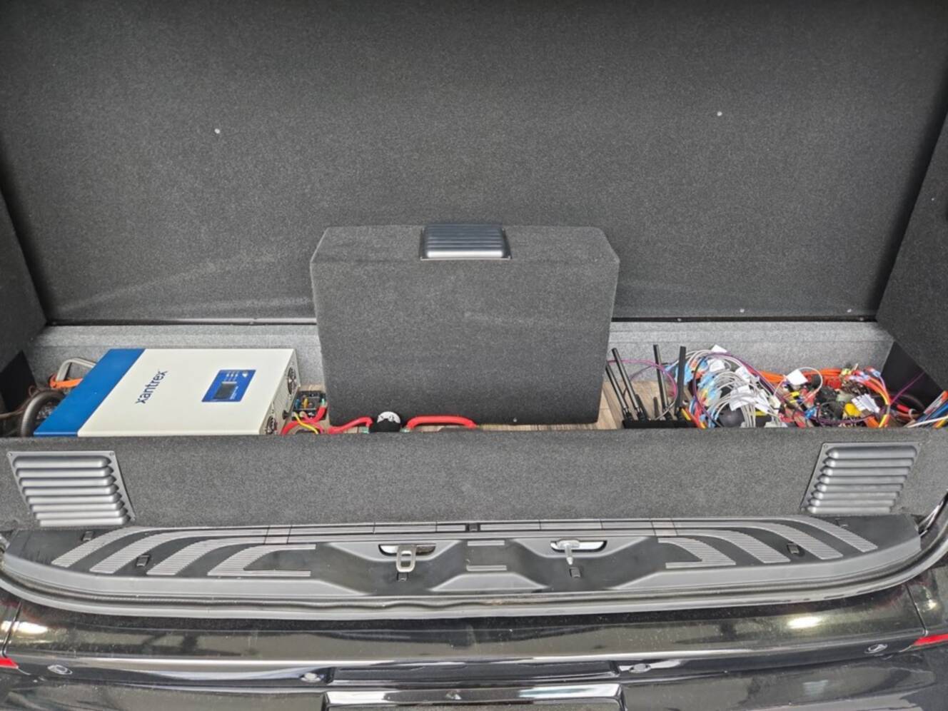 A photo of this 2027 Ultimate Toys LIMO OB PRO