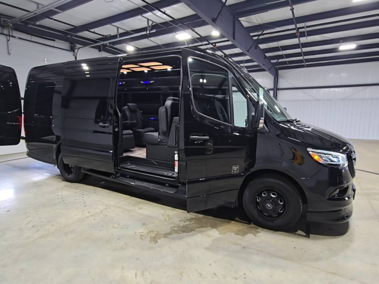 A photo of this 2027 Ultimate Toys LIMO OB PRO