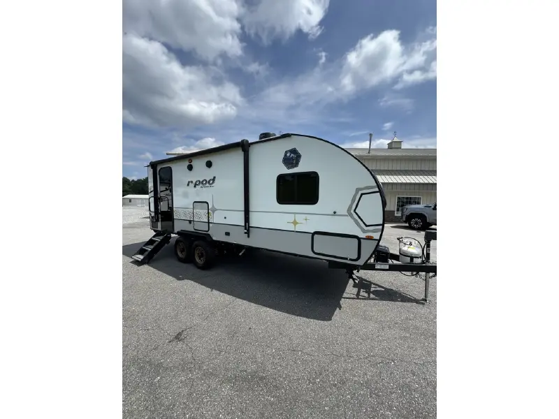 2023 FOREST RIVER R-POD RP 202