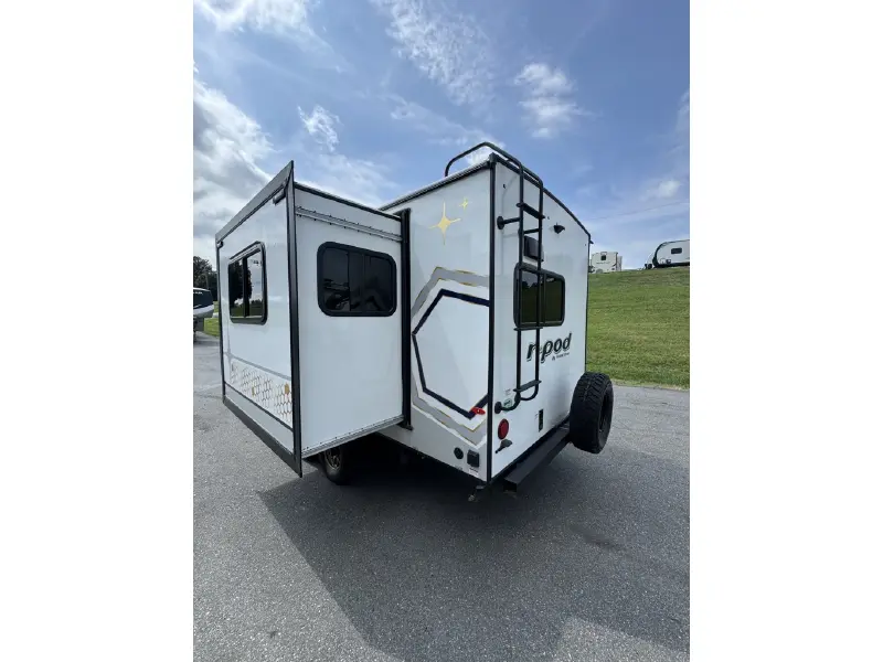 2023 FOREST RIVER R-POD RP 202