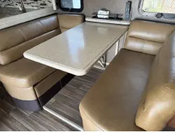 2018 THOR MOTOR COACH PALAZZO 33 2