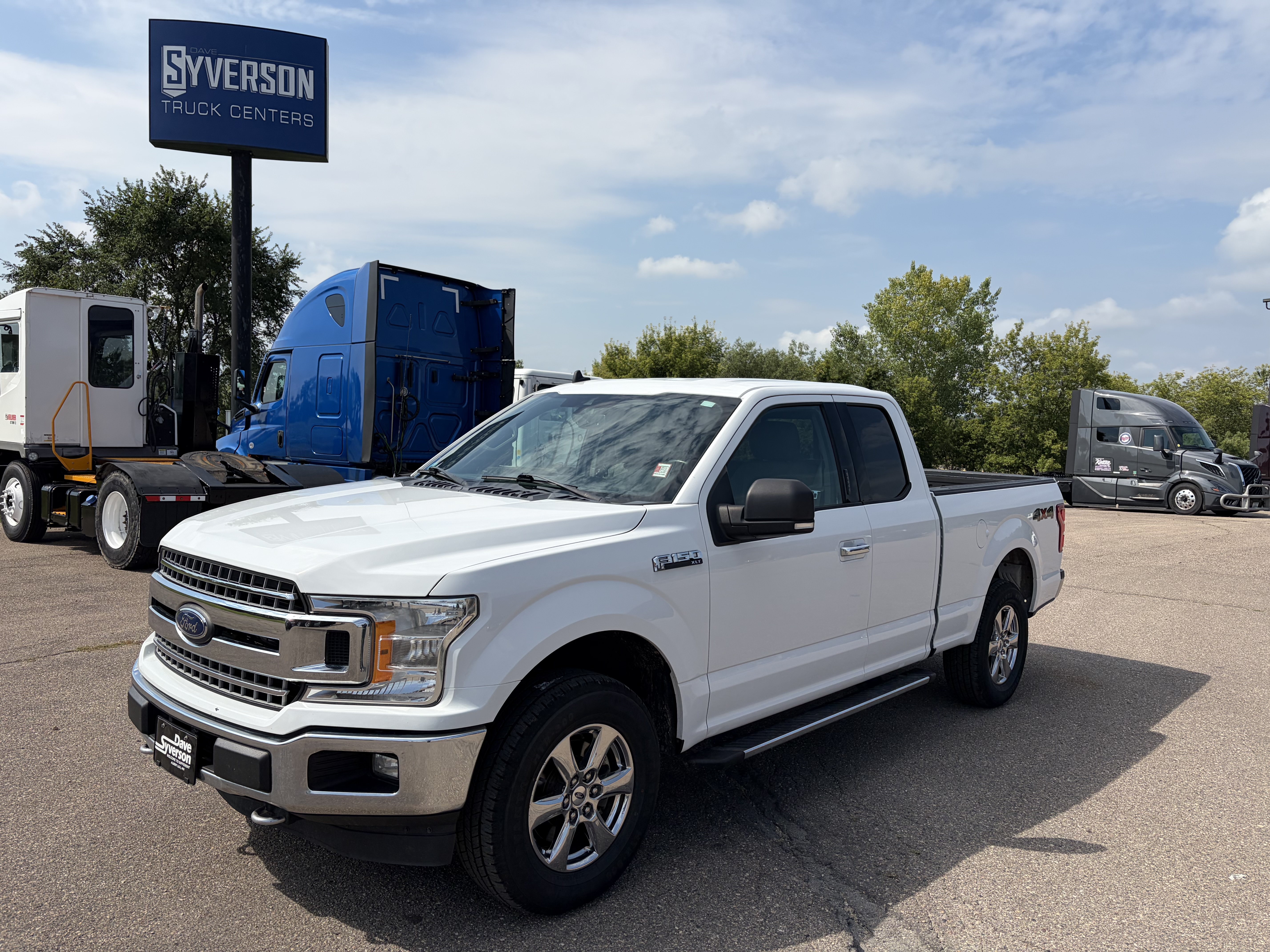 2019 FORD F150 XLT in Rochester, MN