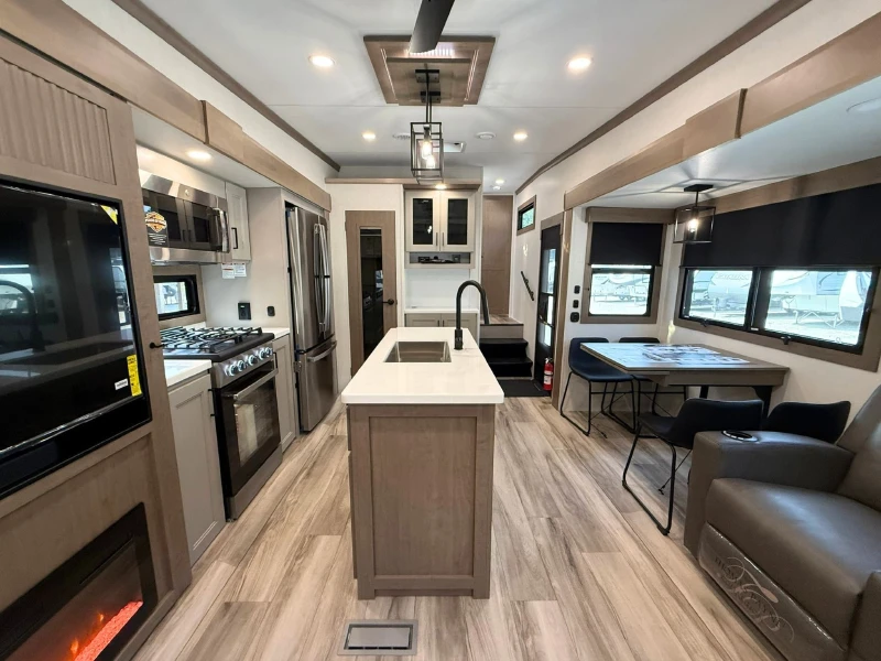 2027 KZ RV Durango D301RLT