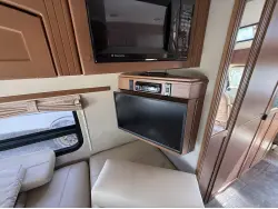 2011 PLEASURE WAY EXCEL FORD TS