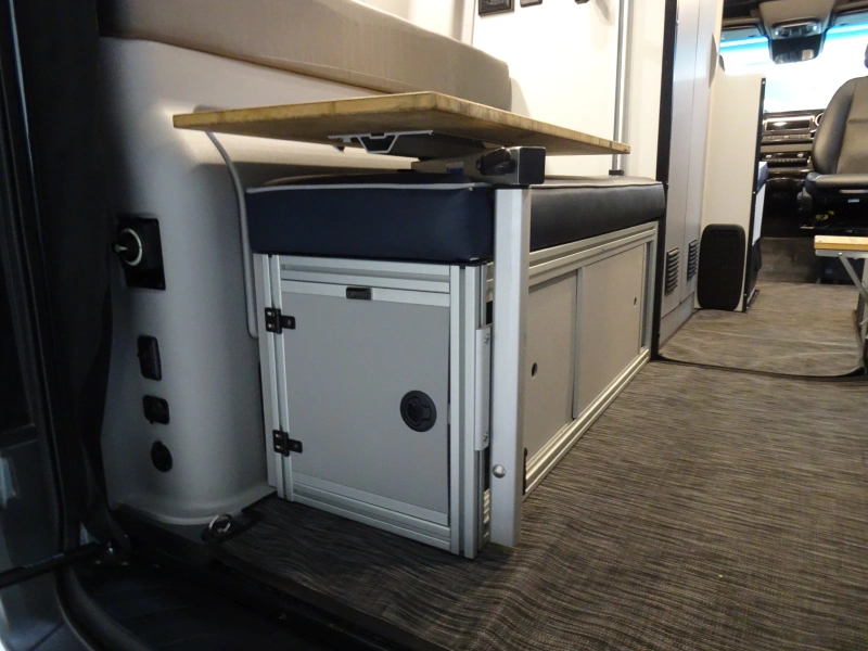 2021 WINNEBAGO REVEL