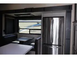 2022 KEYSTONE MONTANA HIGH COUNTRY 377FL