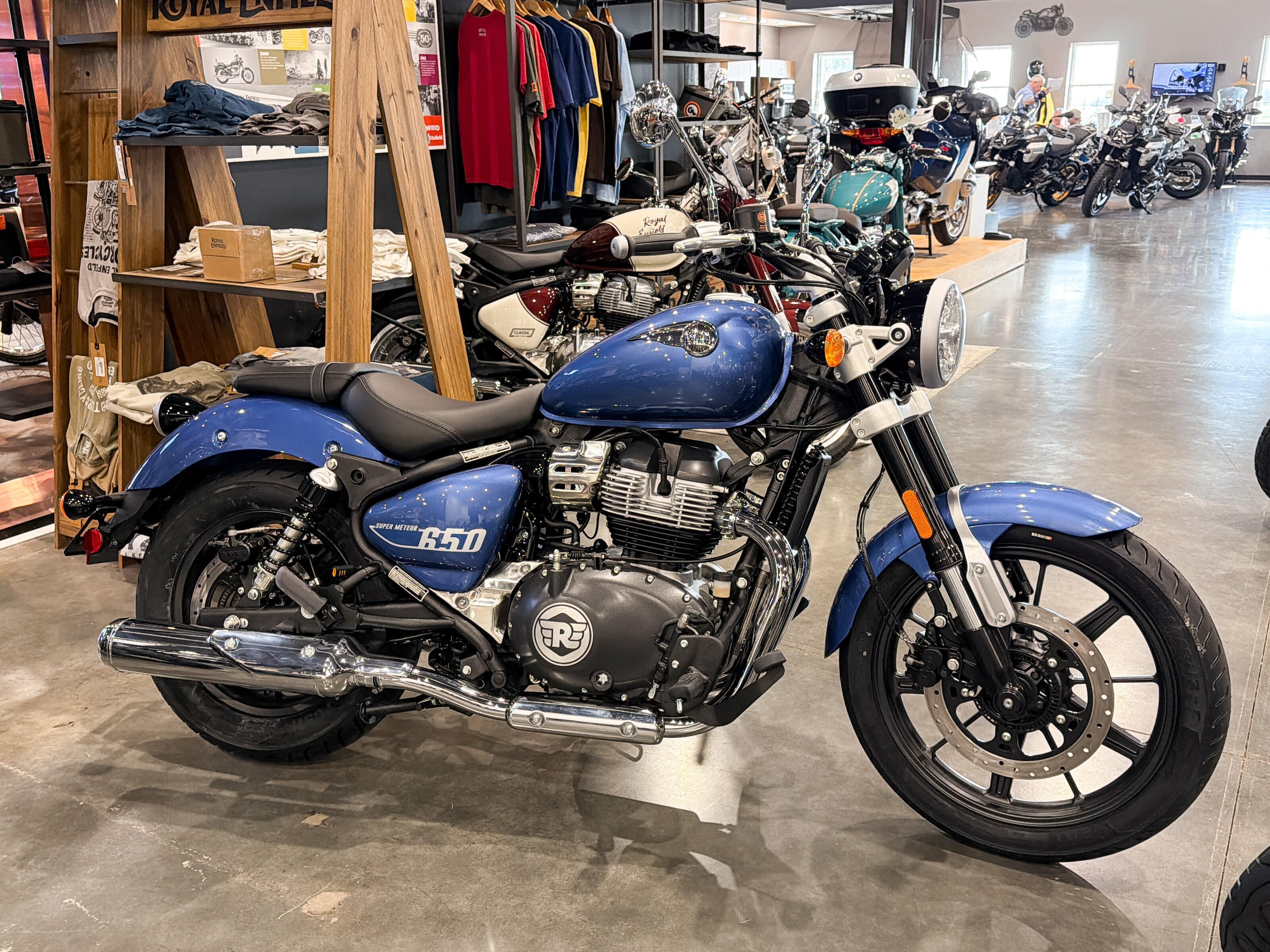 2024 Royal Enfield SUPER METEOR 650 650 in Chesterfield, MO