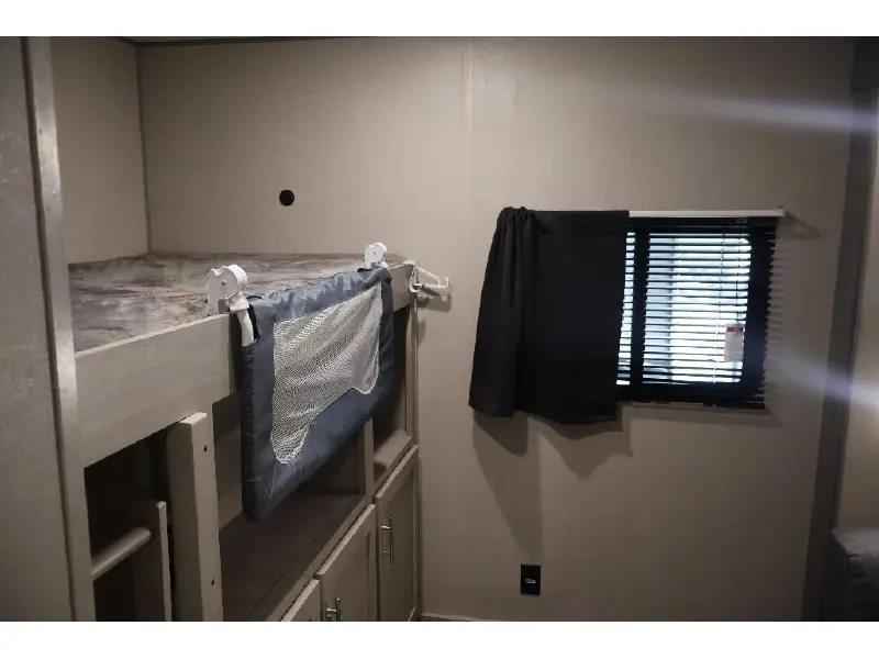 2023 COACHMEN CATALINA 343BHTS