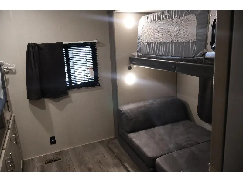 2023 COACHMEN CATALINA 343BHTS