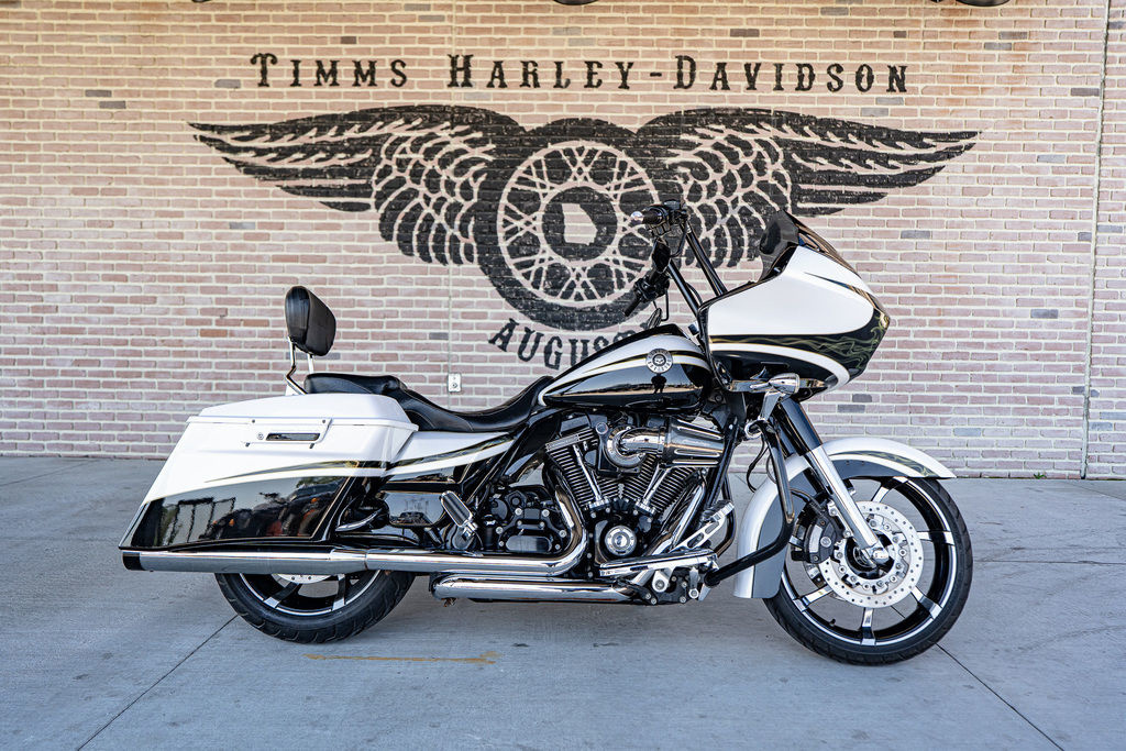 2012 Harley-Davidson Touring FLTRXSE - CVO Road Glide Custom CVO CUSTOM in Augusta, GA