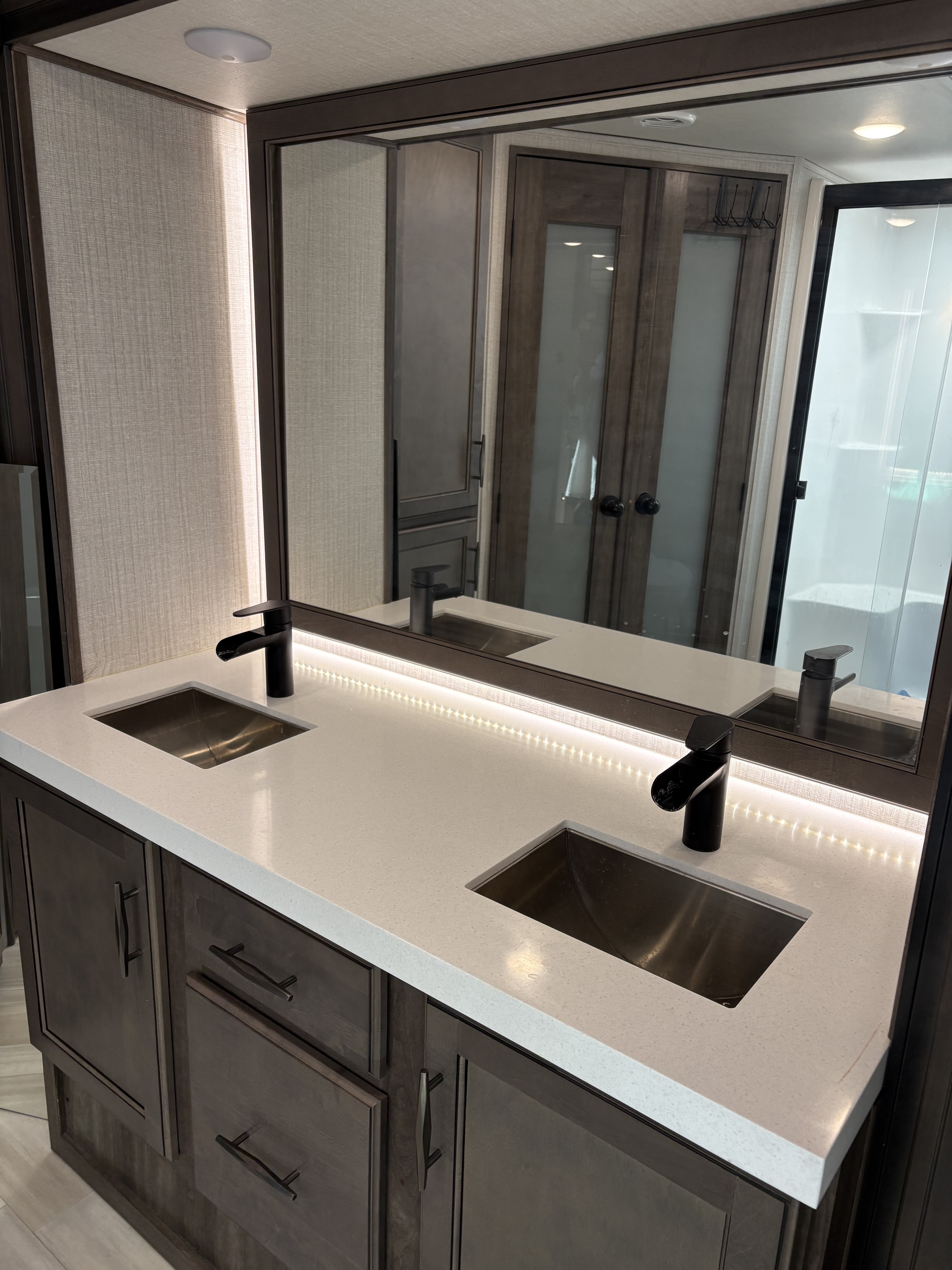 2021 Grand Design SOLITUDE 373FB in concord CA