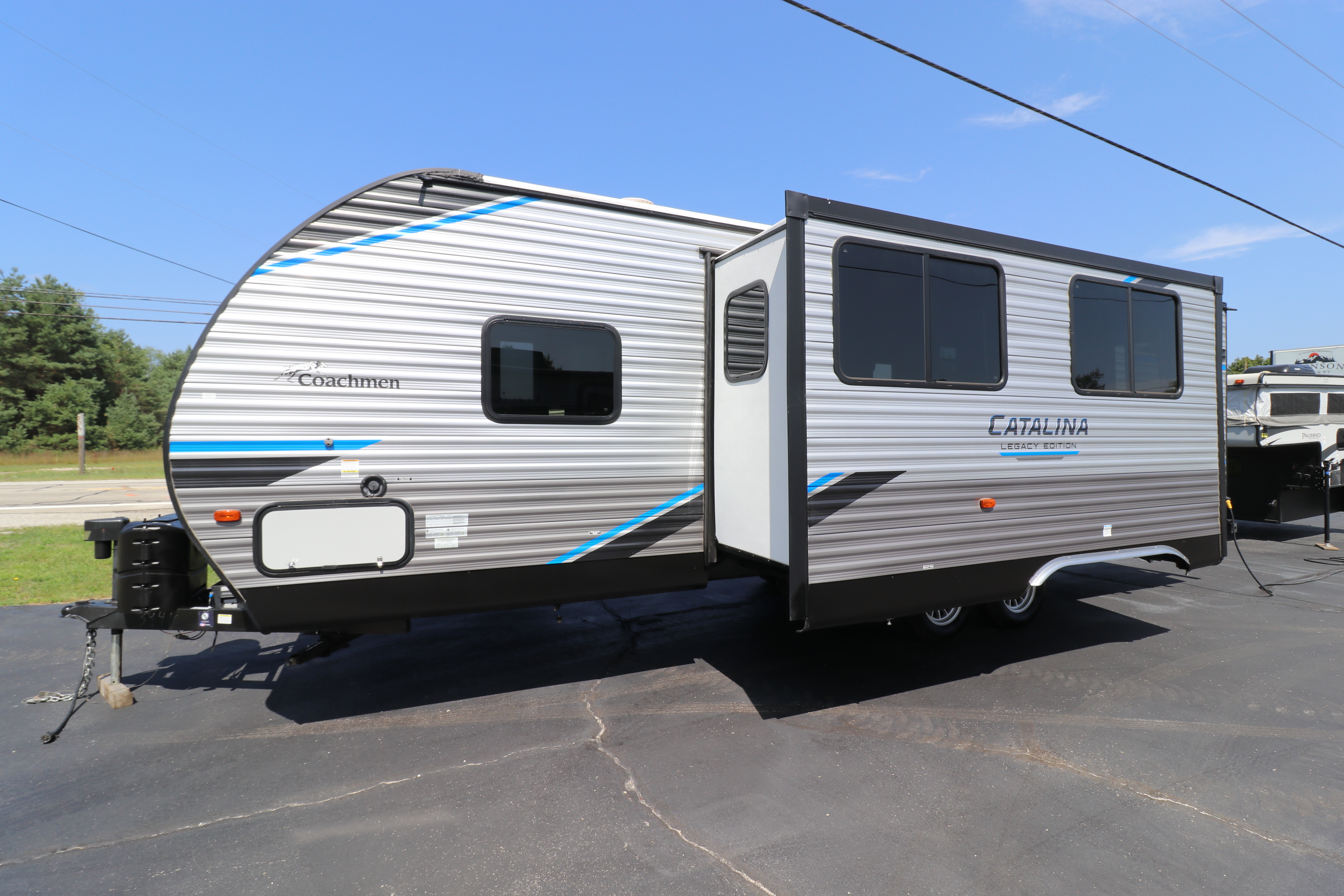 2022 Forest River Catalina 263 BHSCK in twin lake MI