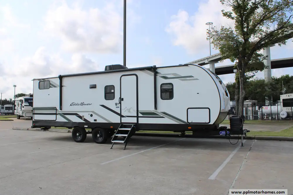 2024 Heartland EDDIE BAUER EBL 262BH in houston TX