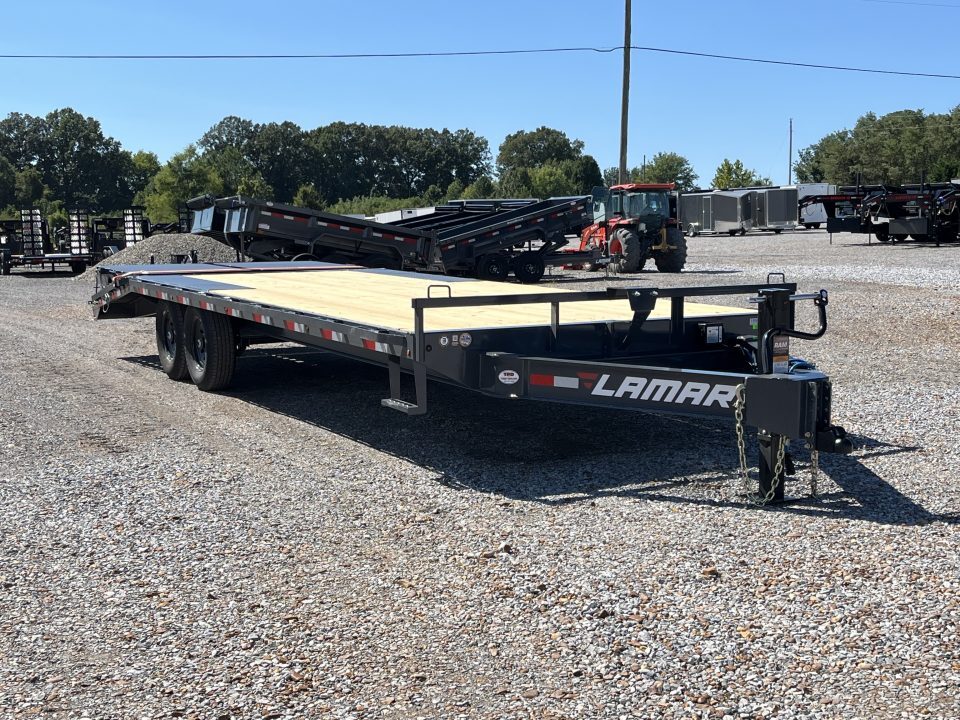 2027 Lamar Trailers F8022427 in Dexter, KY