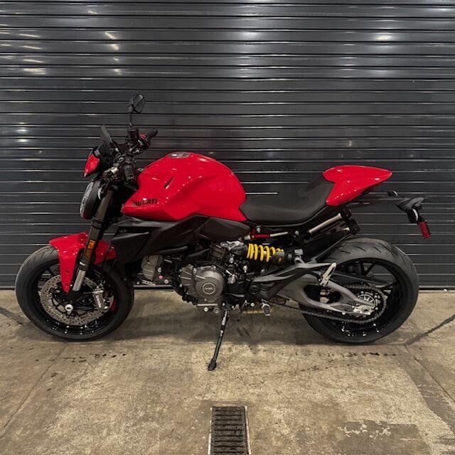 2026 Ducati Monster Plus V2 PLUS in Wilmington, NC