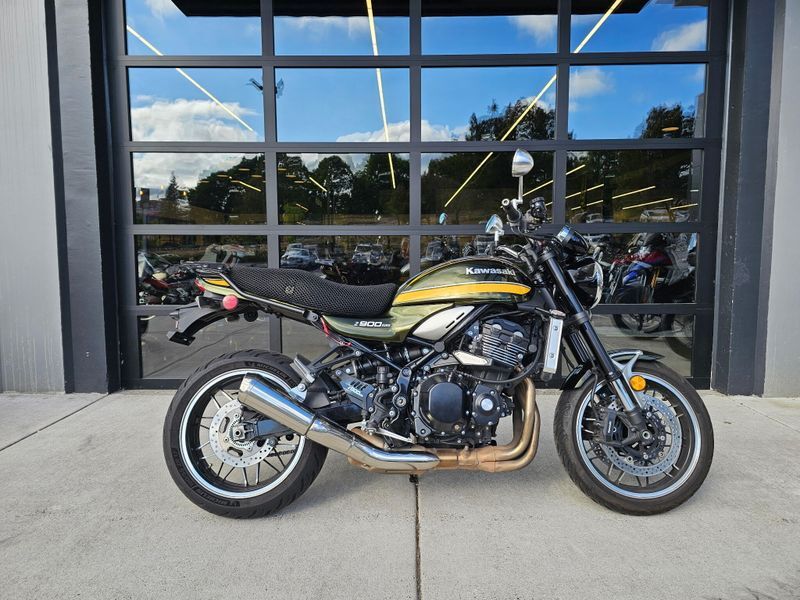 2021 Kawasaki Z900RS ABS in Tigard, OR