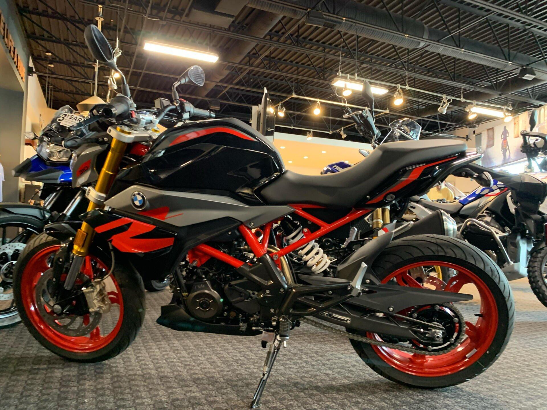 2025 BMW G 310 R 310 R in Salem, VA