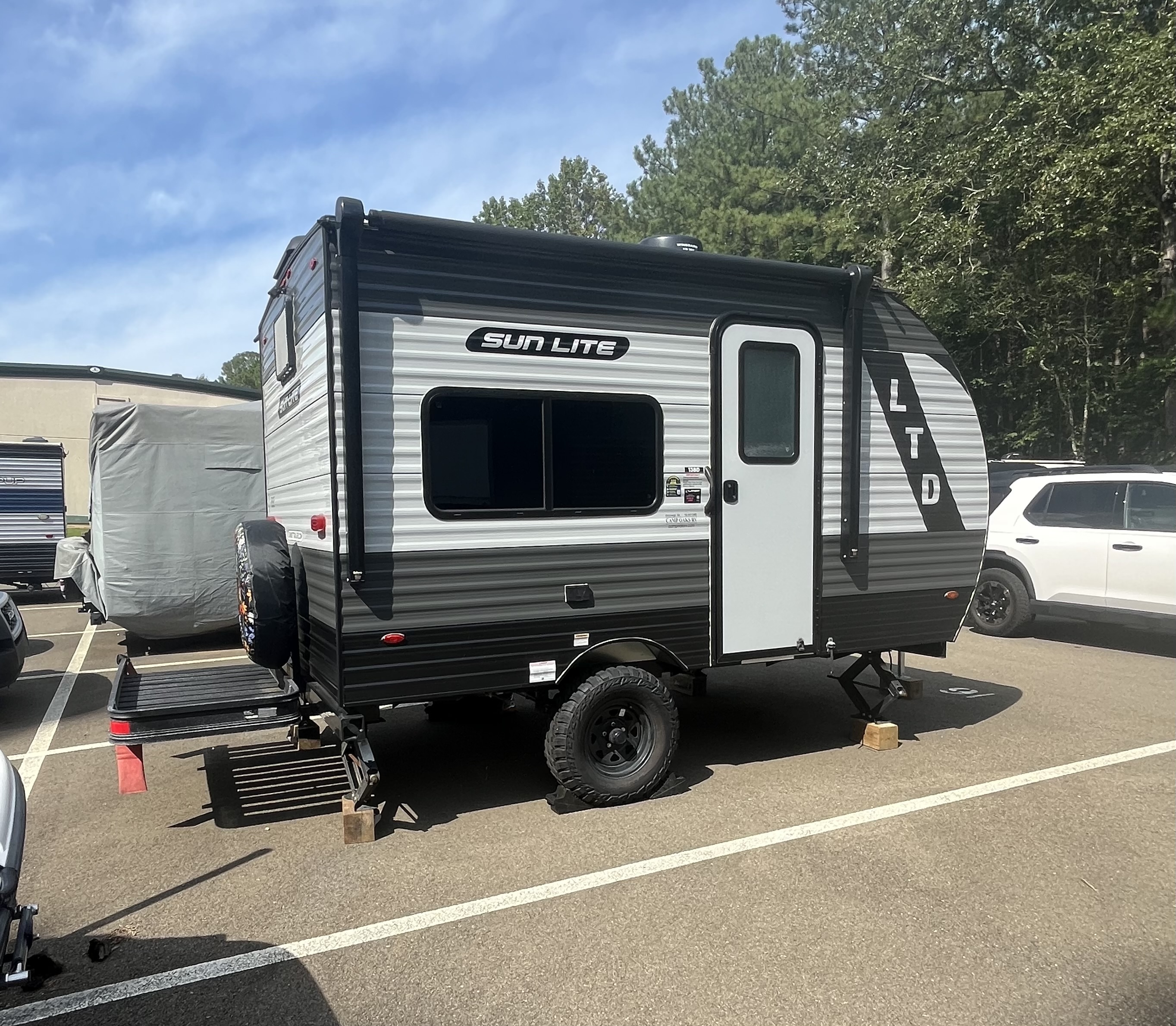2024 Sunset Park Rv SUNLITE LTD 13BD RV