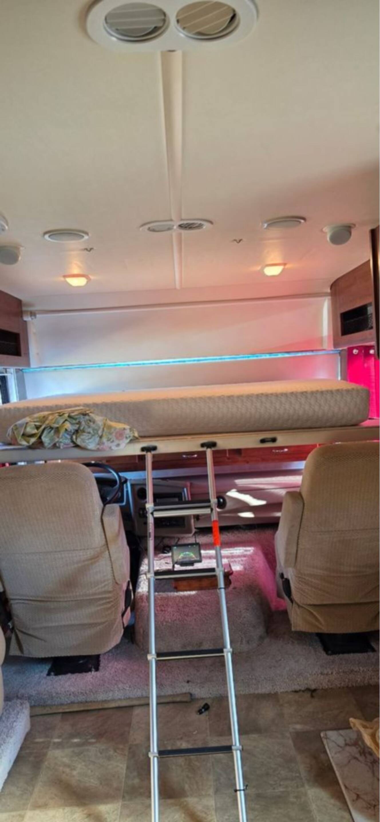 A photo of this 2013 Fleetwood Storm 32V
