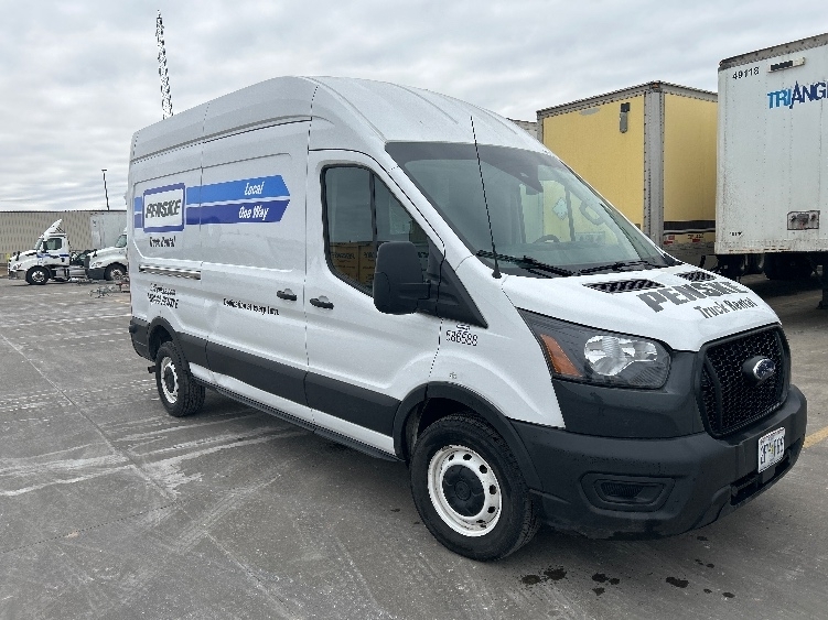 2022 FORD TRANSIT 250 in Eau Claire, WI