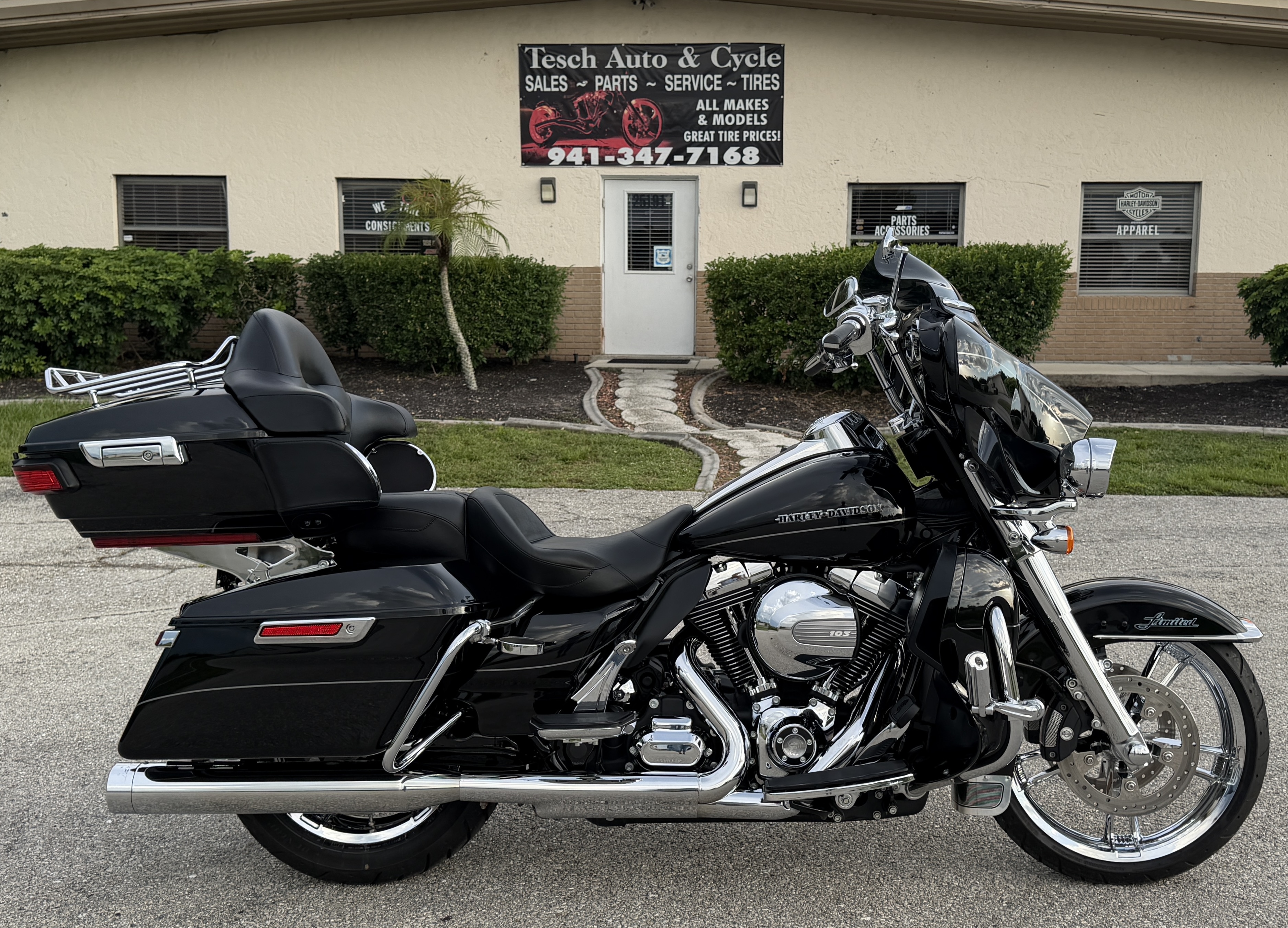 2015 Harley-Davidson ELECTRA GLIDE ULTRA LIMITED FLHTK ULTRA LIMITED in Punta Gorda, FL