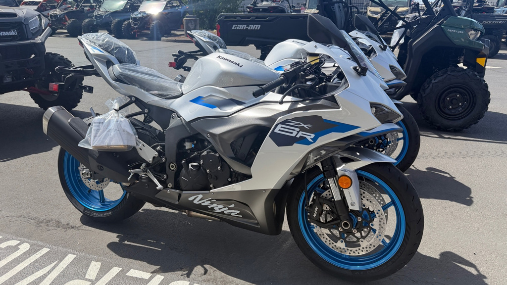 2027 Kawasaki Ninja ZX-6R ABS ABS in Sublimity, OR