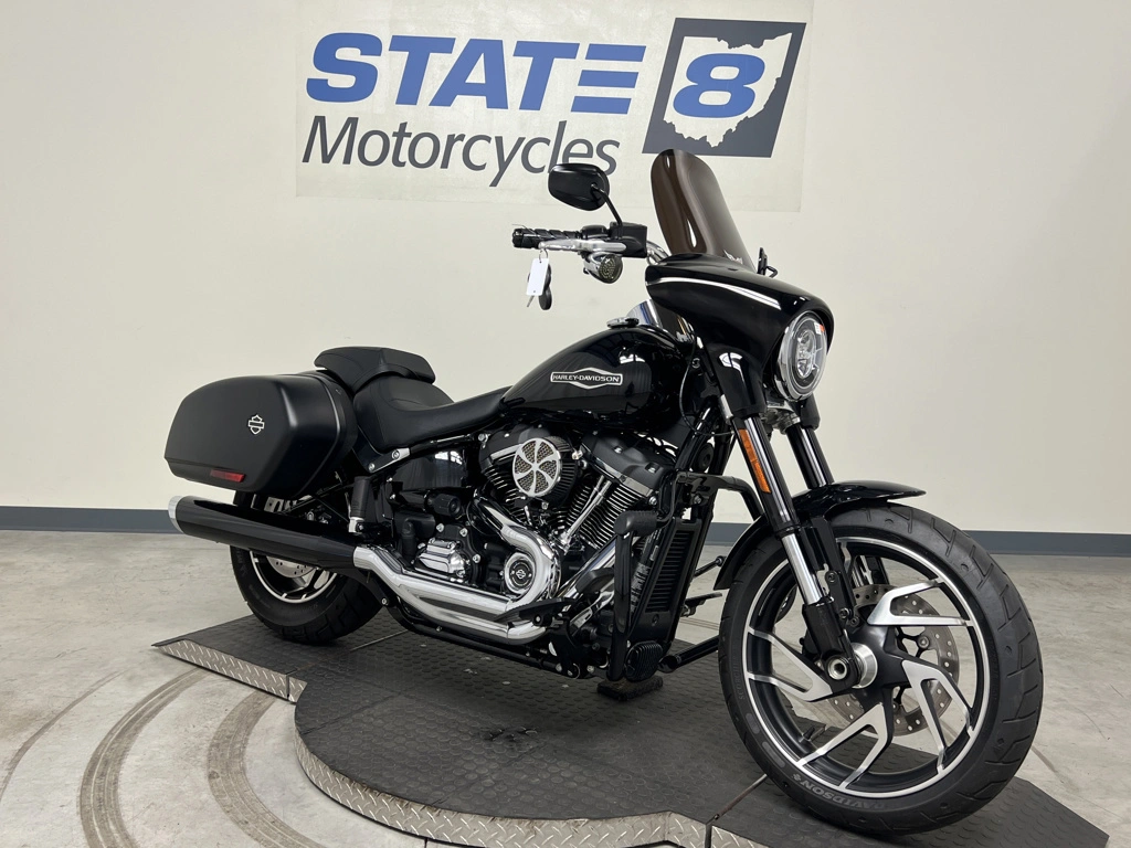 2018 Harley-Davidson Softail Sport Glide (FLSB)