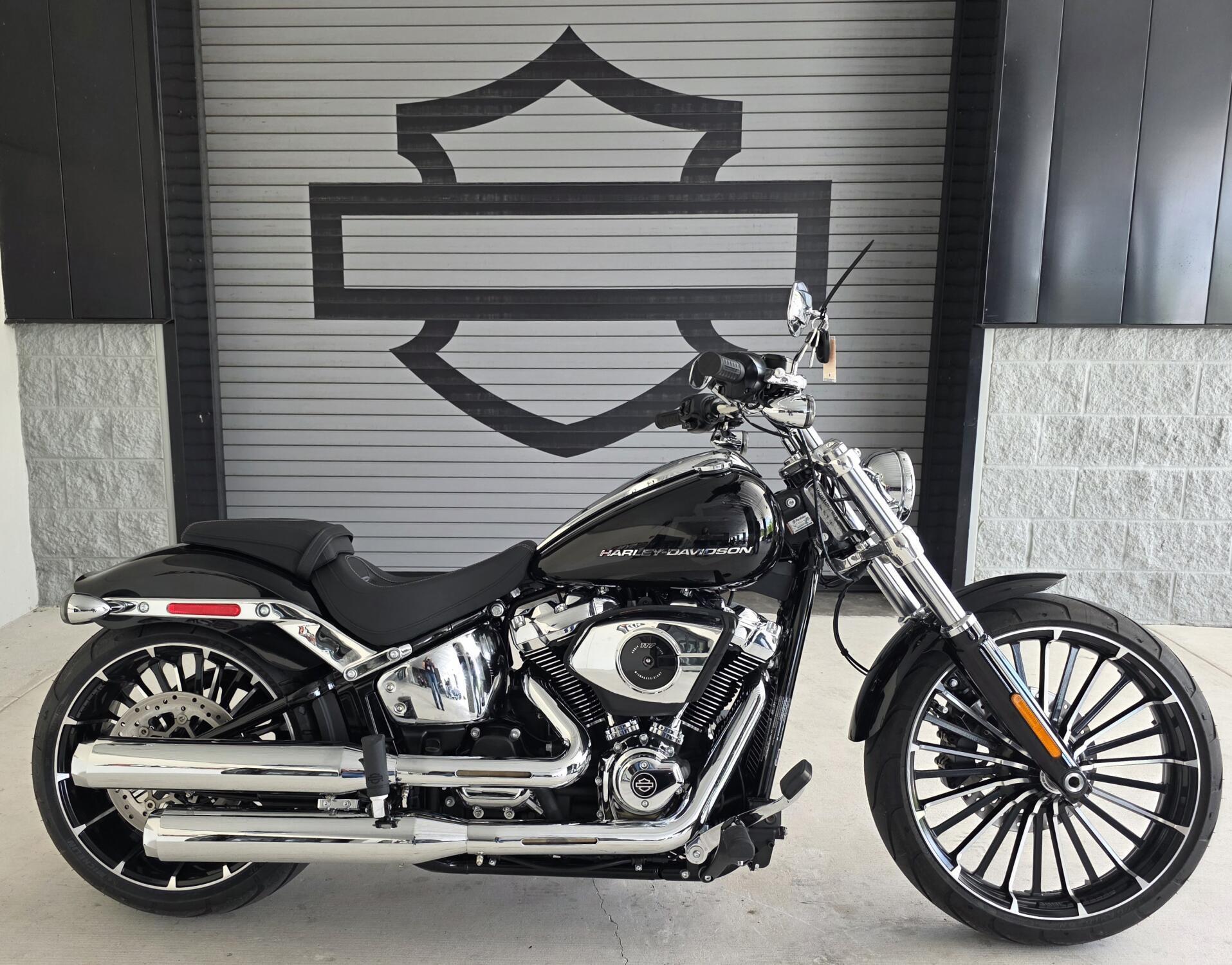2026 Harley-Davidson Breakout in Lutz, FL