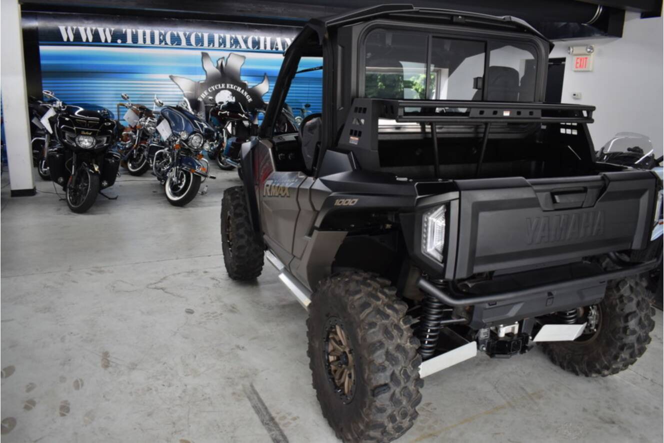 A photo of this 2024 Yamaha Wolverine RMAX2 1000 XT-R