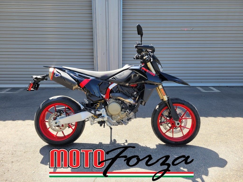 2027 Ducati Hypermotard 698 NERA 698 MONO in Escondido, CA