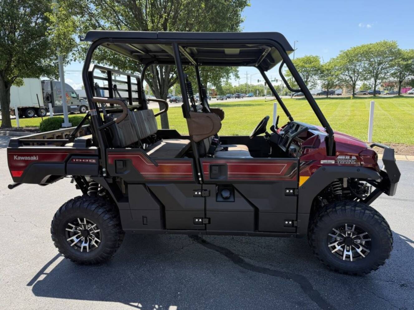 A photo of this 2026 Kawasaki Mule PRO-FXT 1000 Platinum Ranch Edition