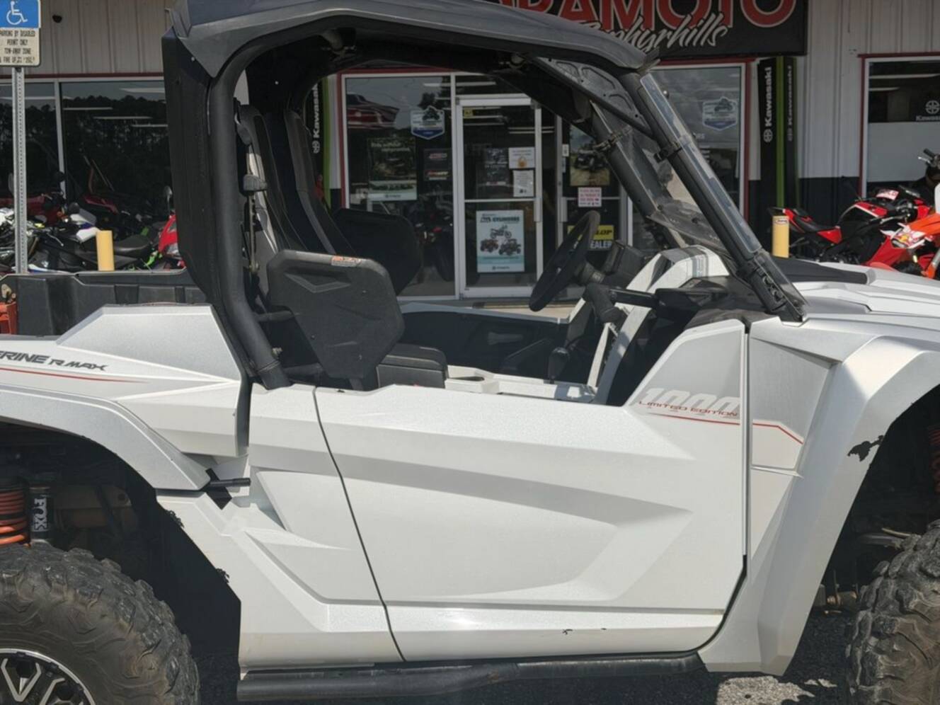 A photo of this 2022 Yamaha Wolverine RMAX2 1000 Limited