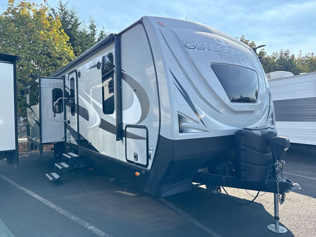 2021 Outdoors Rv Blackstone TITANIUM 250RKS in sandy OR