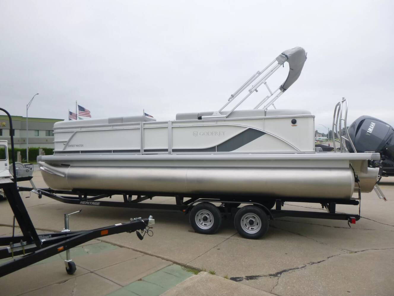 A photo of this 2027 Godfrey Sweetwater 2286 CSE