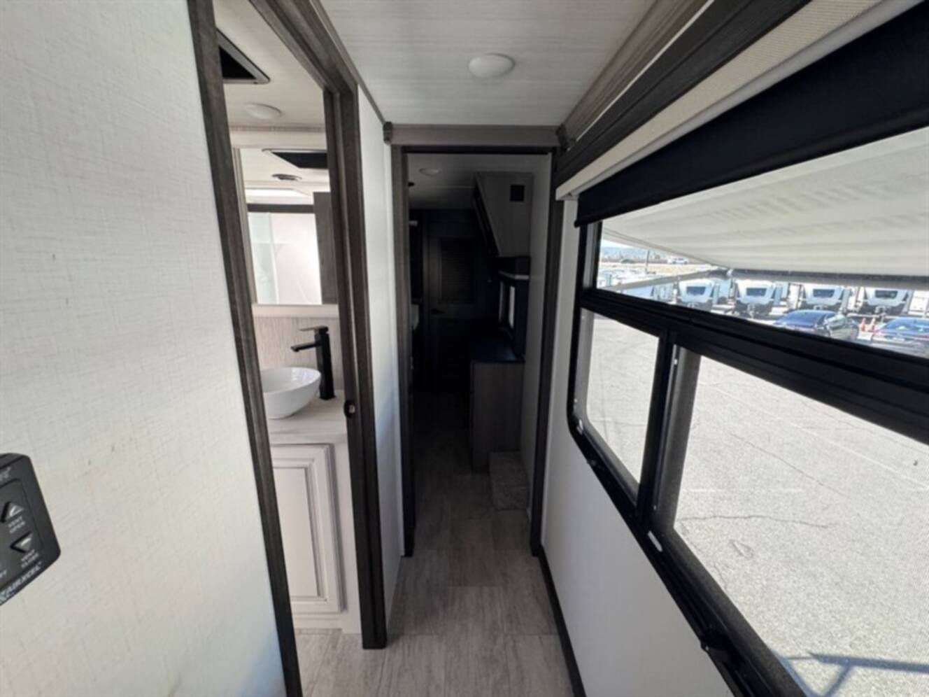 A photo of this 2024 Keystone MONTANA 3231CK